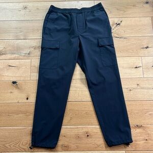 Banana Republic men’s medium relaxed tapered fit pants